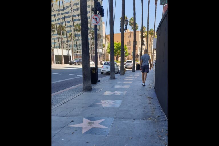 a_LA_20230827_082242